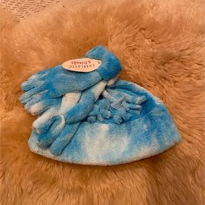 NWT Charlotte & Friends Fleecy Hat/Glove Set 4-6